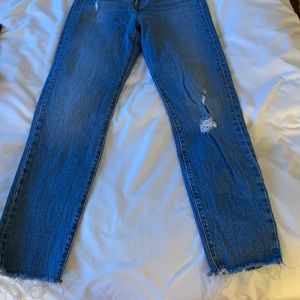 Levi Wedgie Mom Jeans